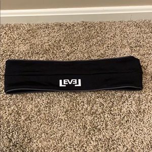 LEVEL Running Belt Size xsmall, like new